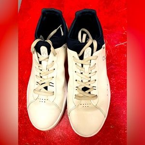 Size 10.5- On The Roger Advantage Low White Midnight